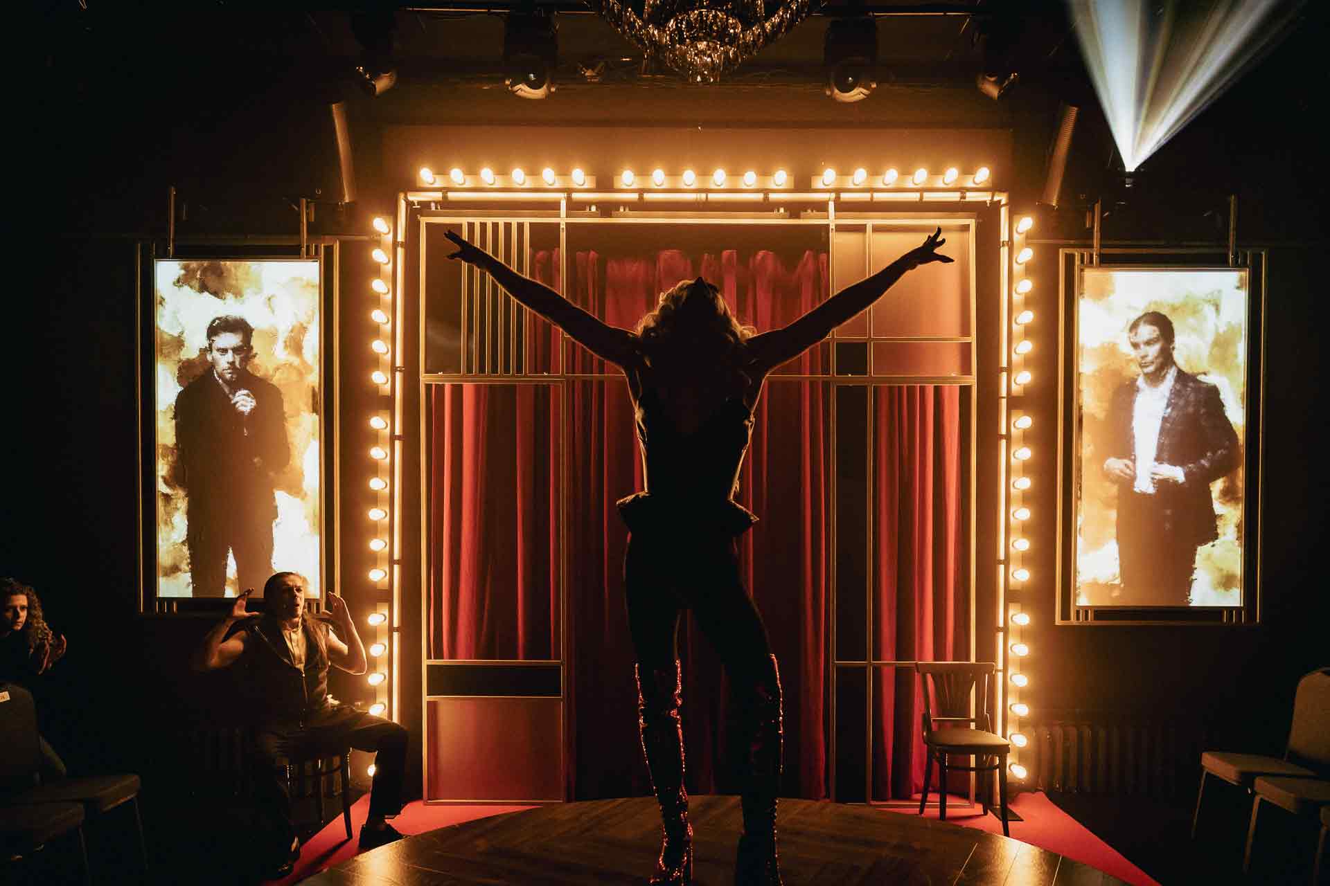 Wspieraj teatr Potem-o-tem